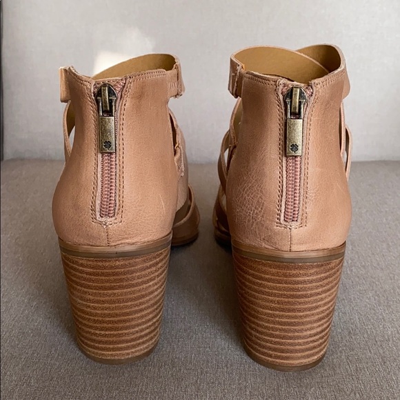 Lucky Brand Kallia Block Heel Strappy Sandals - Picture 5 of 7